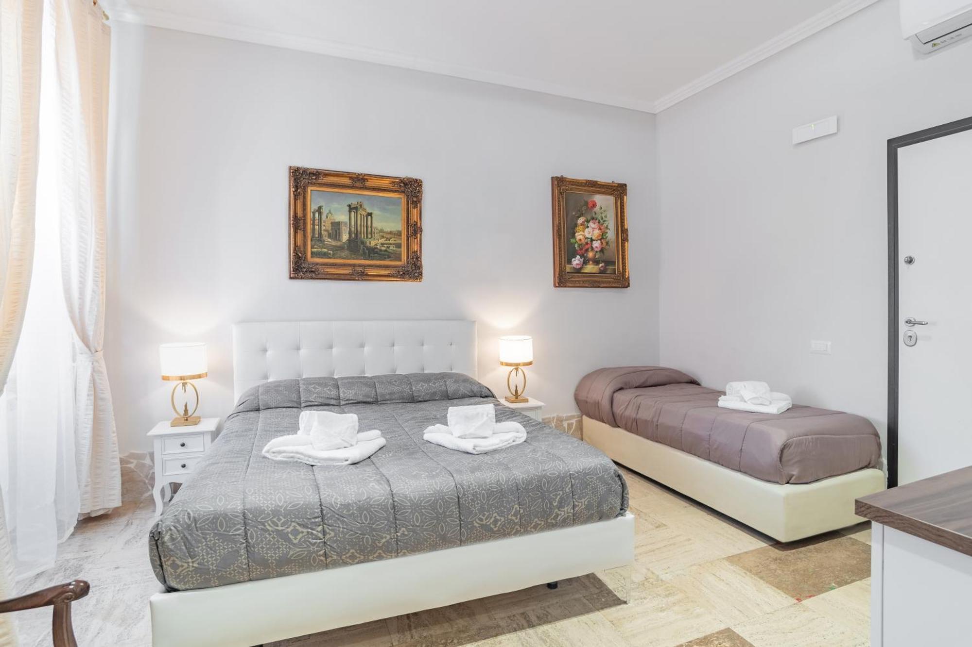 Hotel Barone House Roma Esterno foto