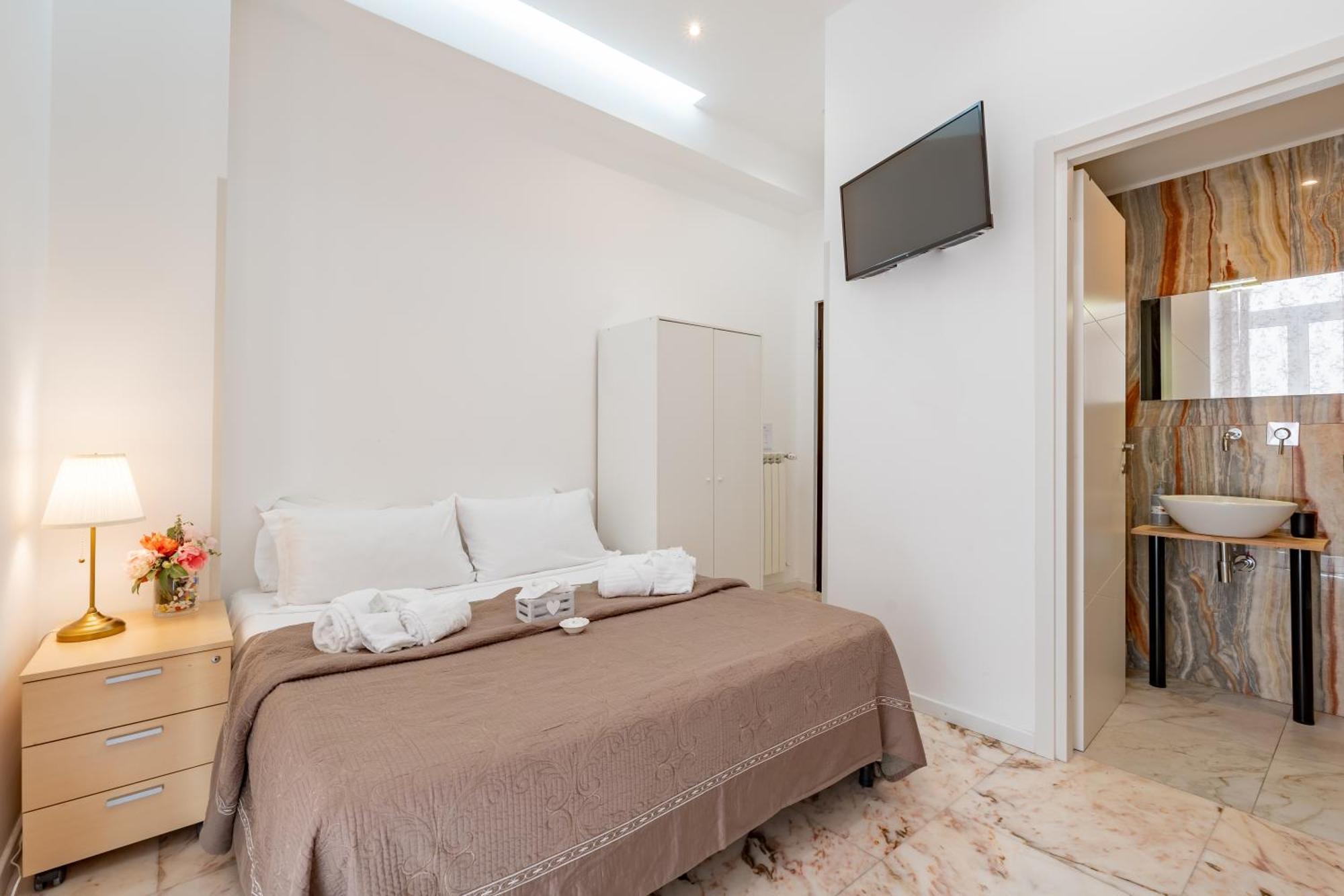 Hotel Barone House Roma Esterno foto
